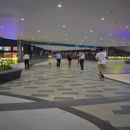 I-City【Casa Impian】~Wifi/Netflix/Parking~7Pax Shah Alam Exterior photo
