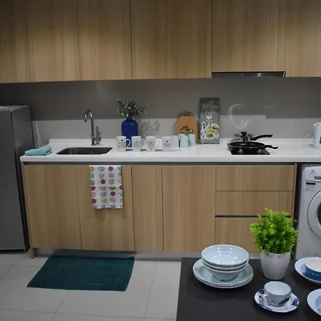 I-City【Casa Impian】~Wifi/Netflix/Parking~7Pax Shah Alam Exterior photo