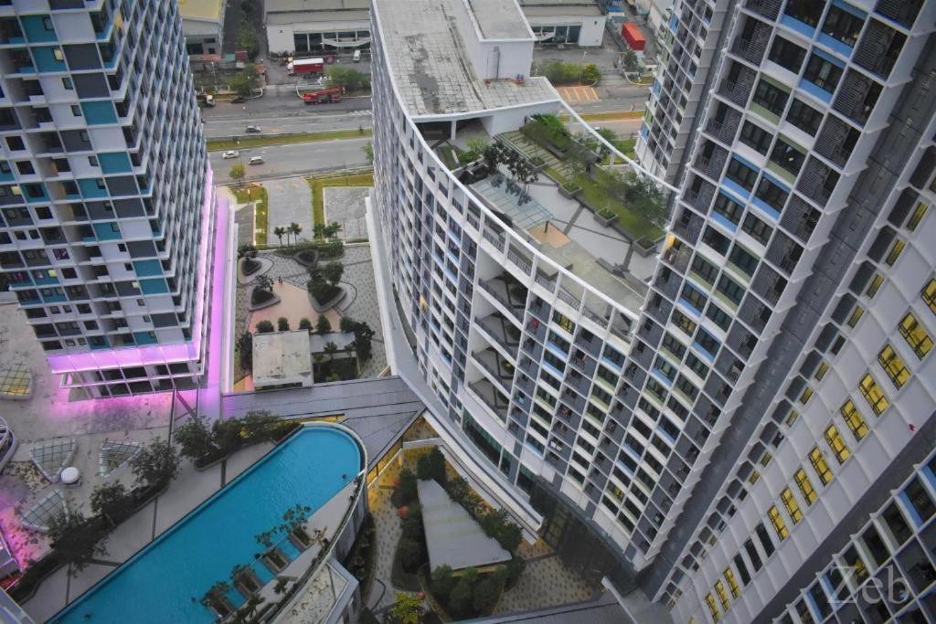I-city【casa Impian】~wifi/netflix/parking~7pax