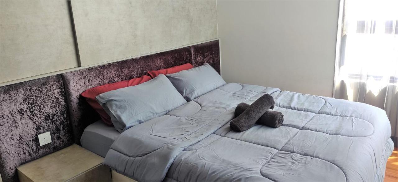 I-city【casa Impian】~wifi/netflix/parking~7pax Apartment Shah Alam
